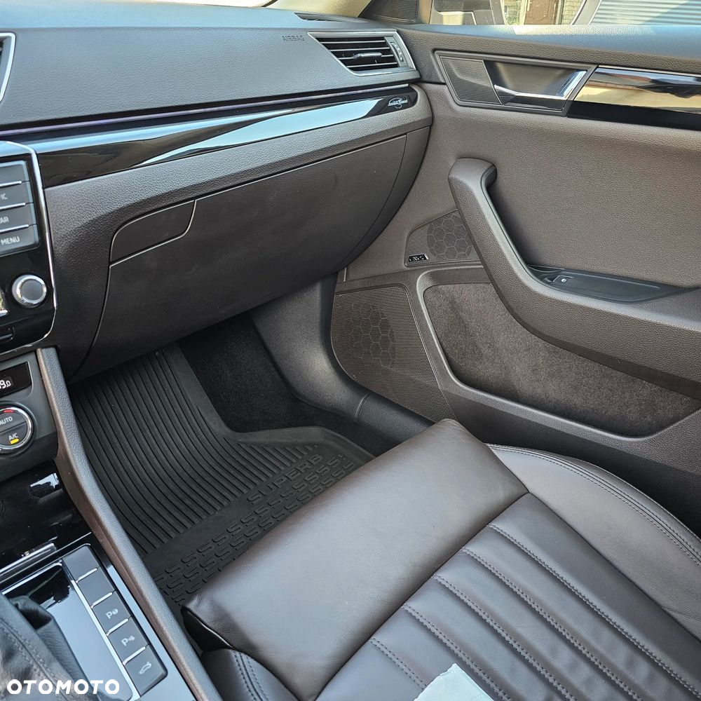 Skoda Superb 2.0 TDI SCR L&K DSG - 20