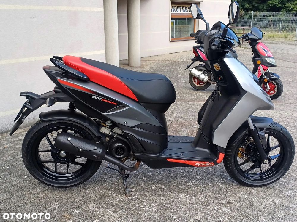 Aprilia SR - 5