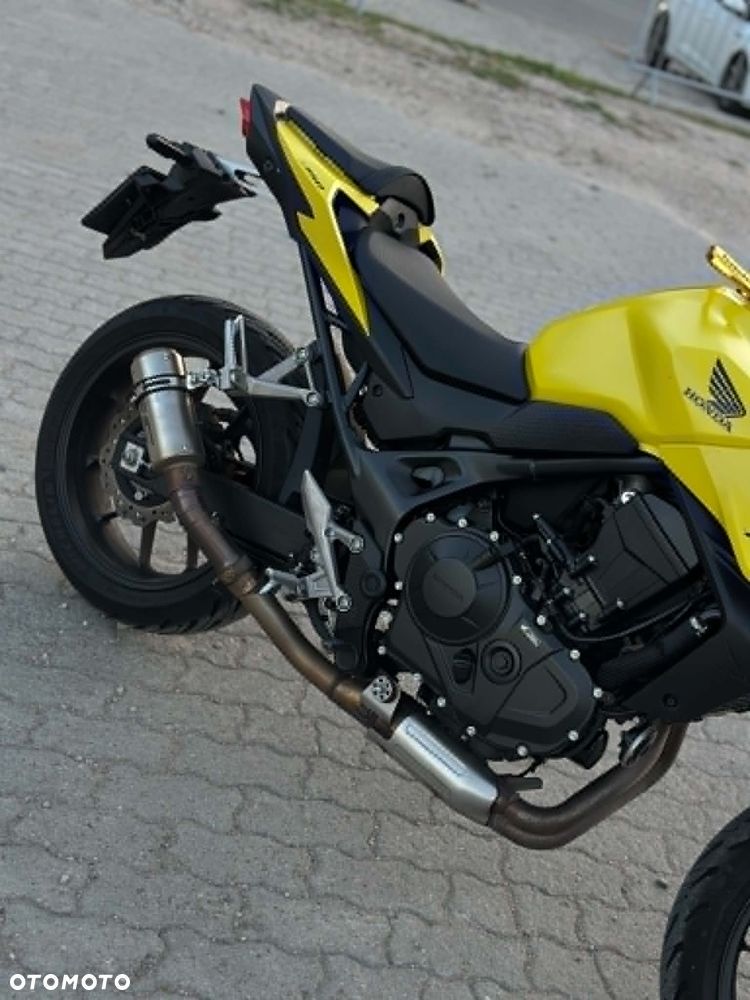 Honda CB - 4