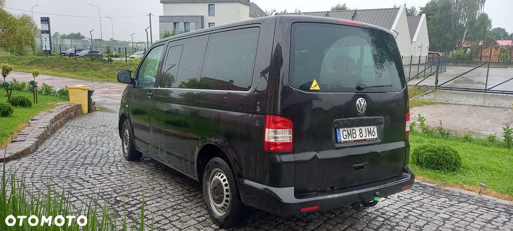Volkswagen Caravelle - 3