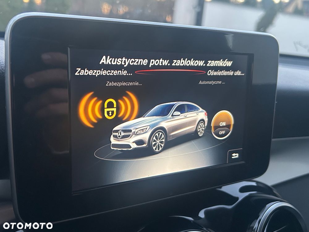 Mercedes-Benz GLC - 26