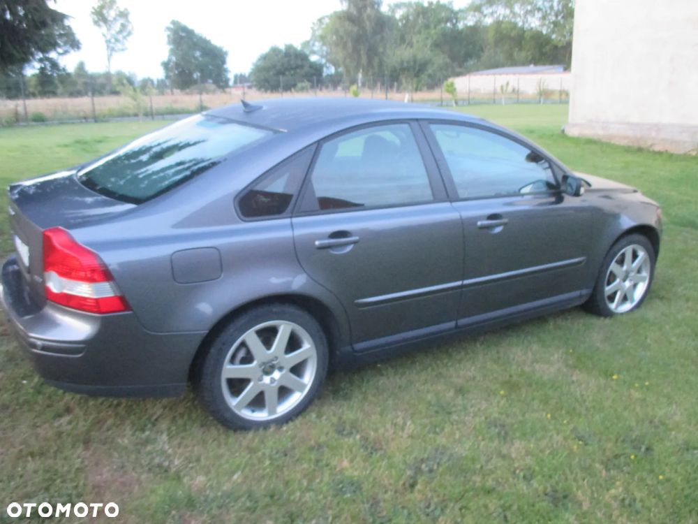 Volvo S40 2.0D - 6