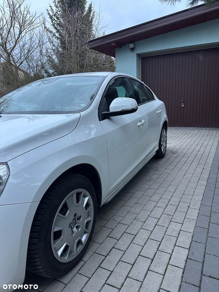 Volvo S60 D2 - 15