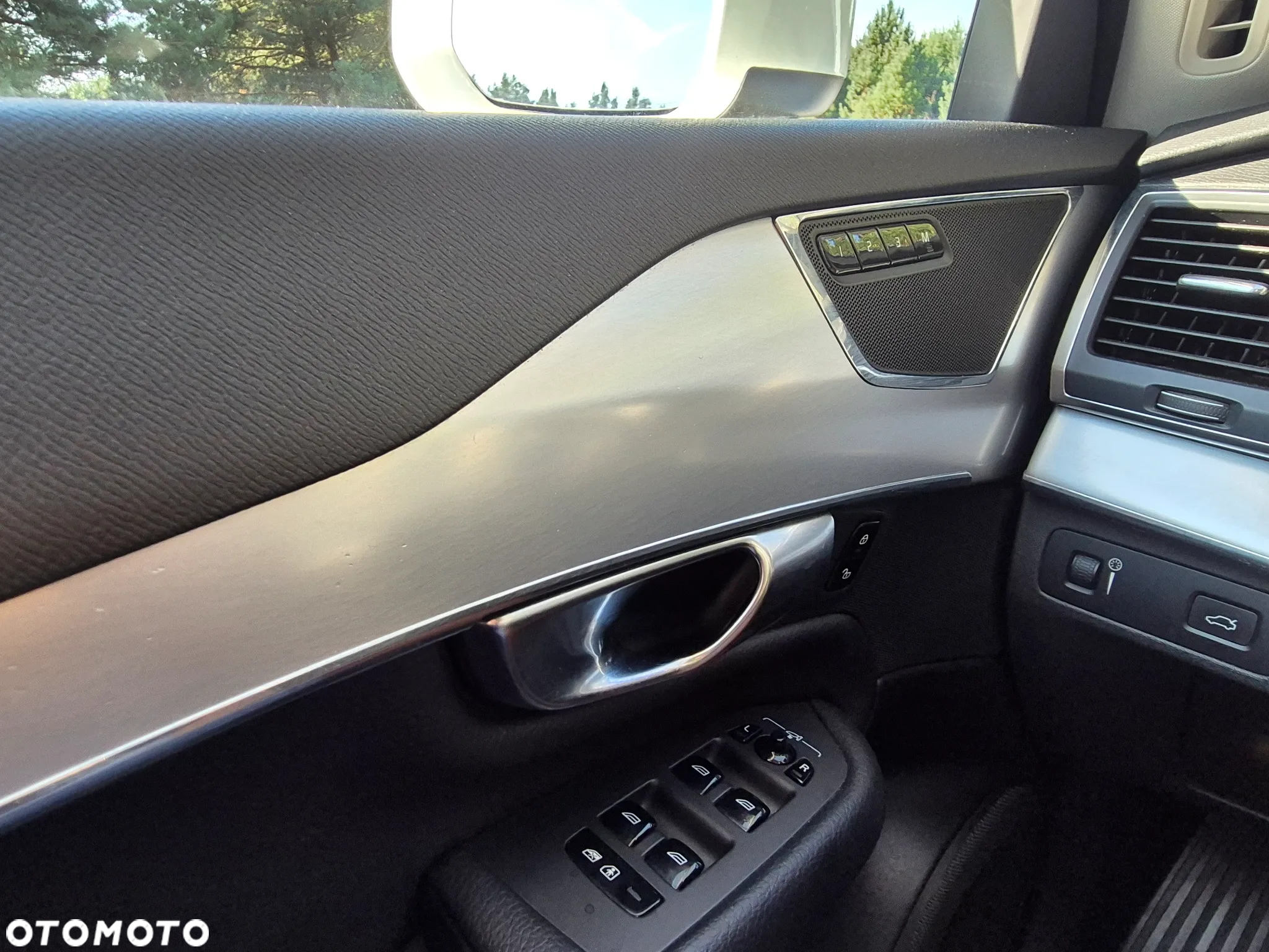 Volvo XC 90 T6 AWD Momentum 7os - 16