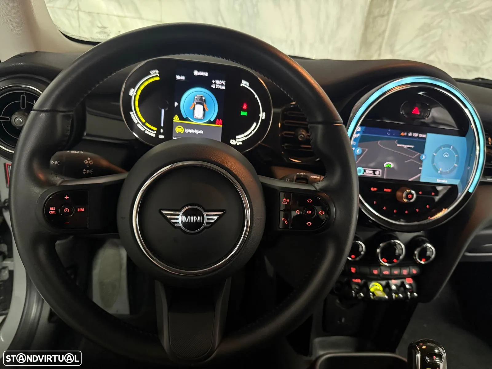 MINI 3 Portas Cooper SE Camden Edition - 12