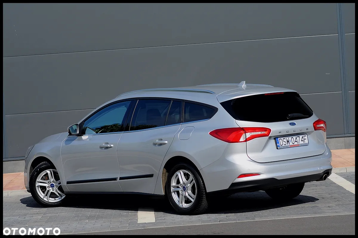 Ford Focus - 23
