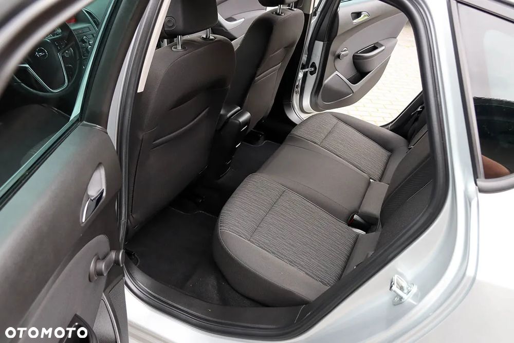 Opel Astra IV 1.7 CDTI Enjoy - 25