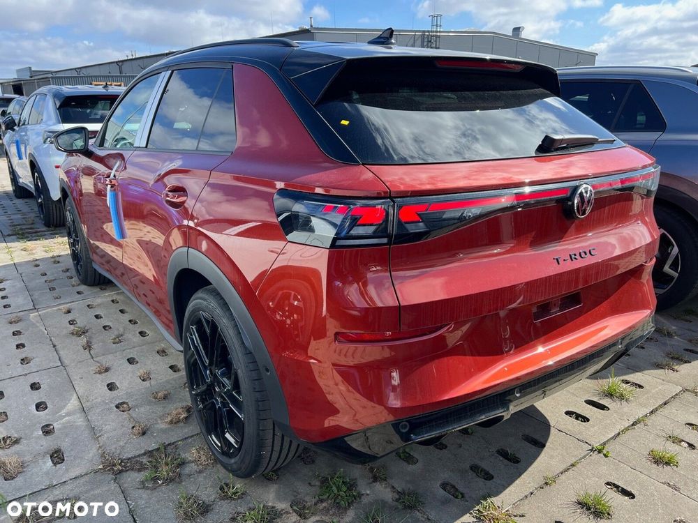 Volkswagen T-Roc - 4