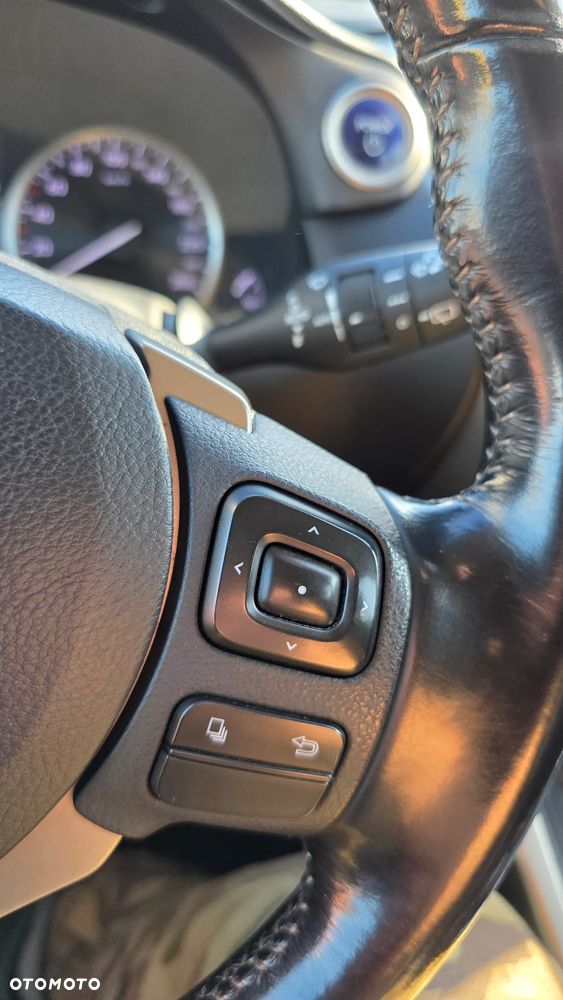 Lexus NX 300h Elite 2WD - 20