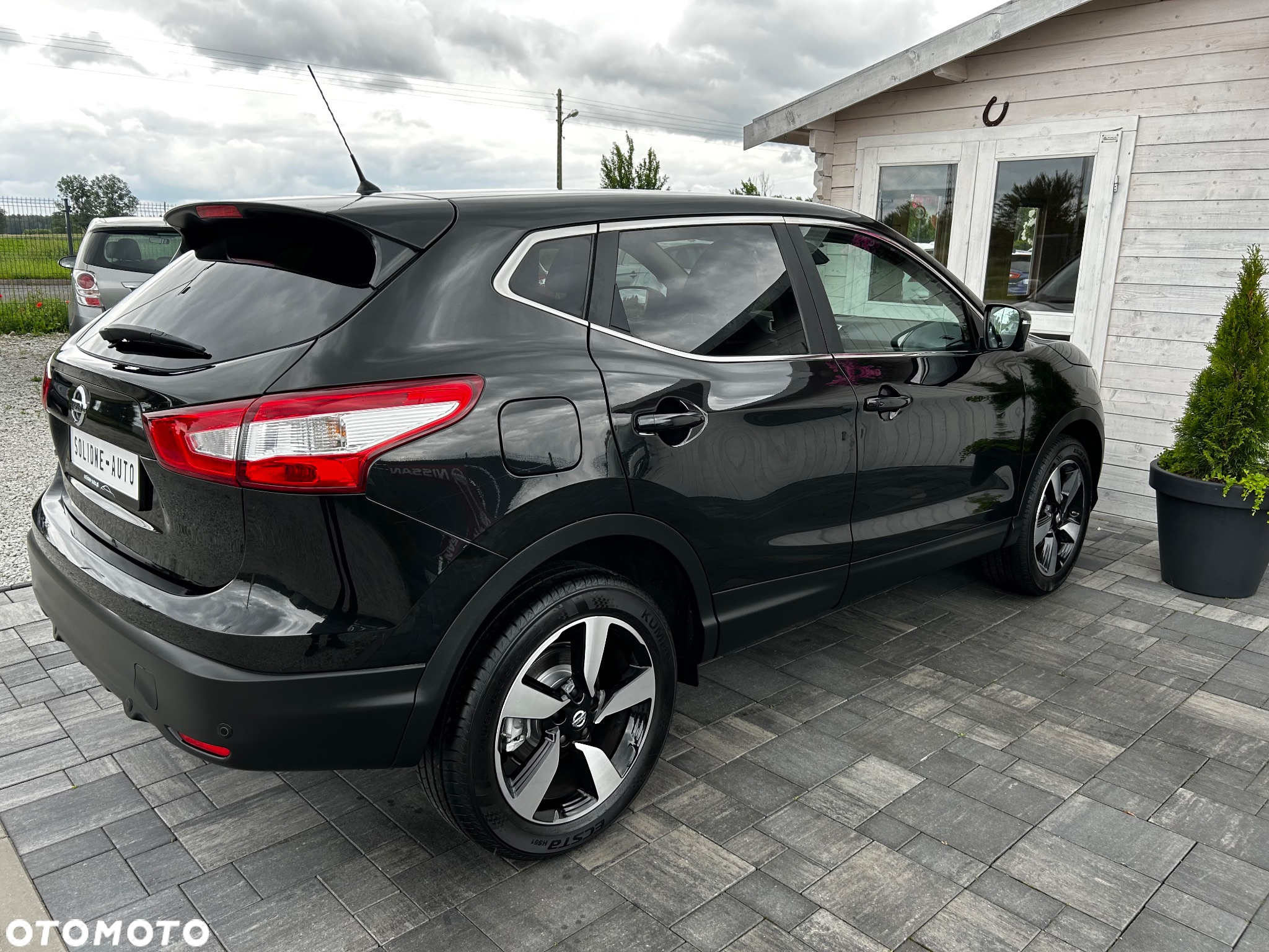 Nissan Qashqai 1.6 DIG-T N-Connecta - 4