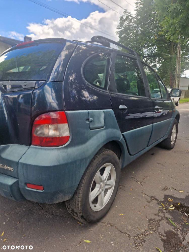 Renault Scenic 1.9 dCi EXpression - 4