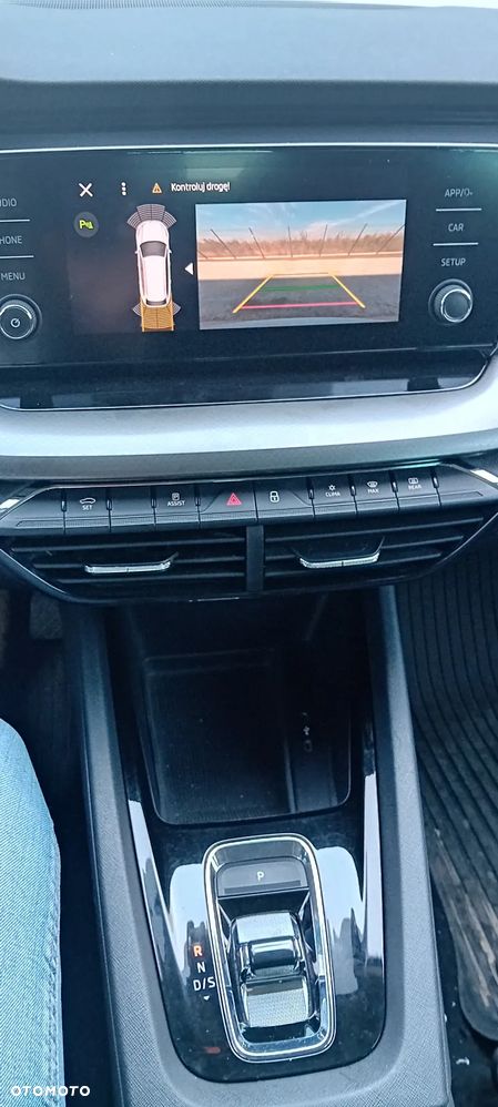 Skoda Octavia 2.0 TDI SCR Ambition DSG - 10