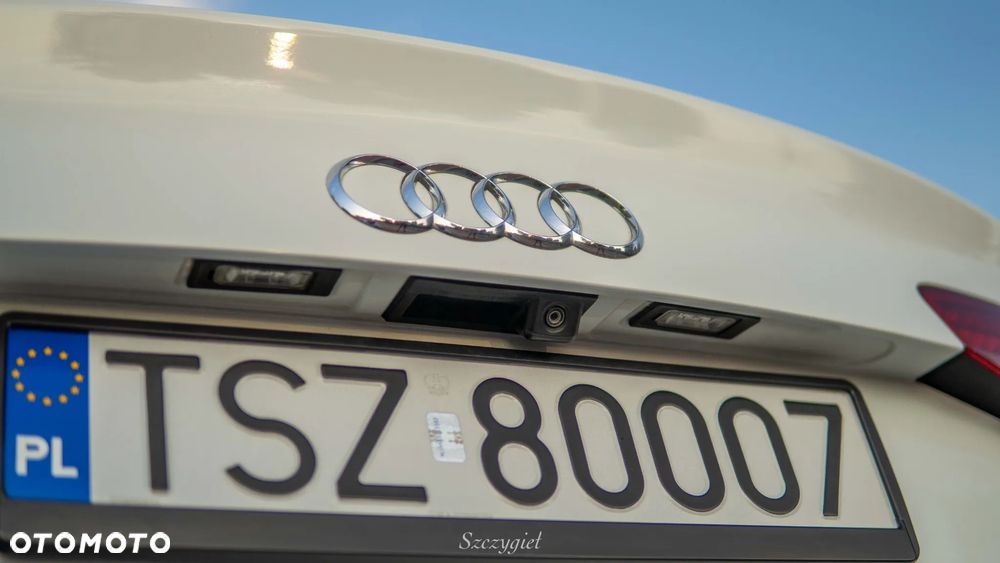 Audi A4 Limousine - 10
