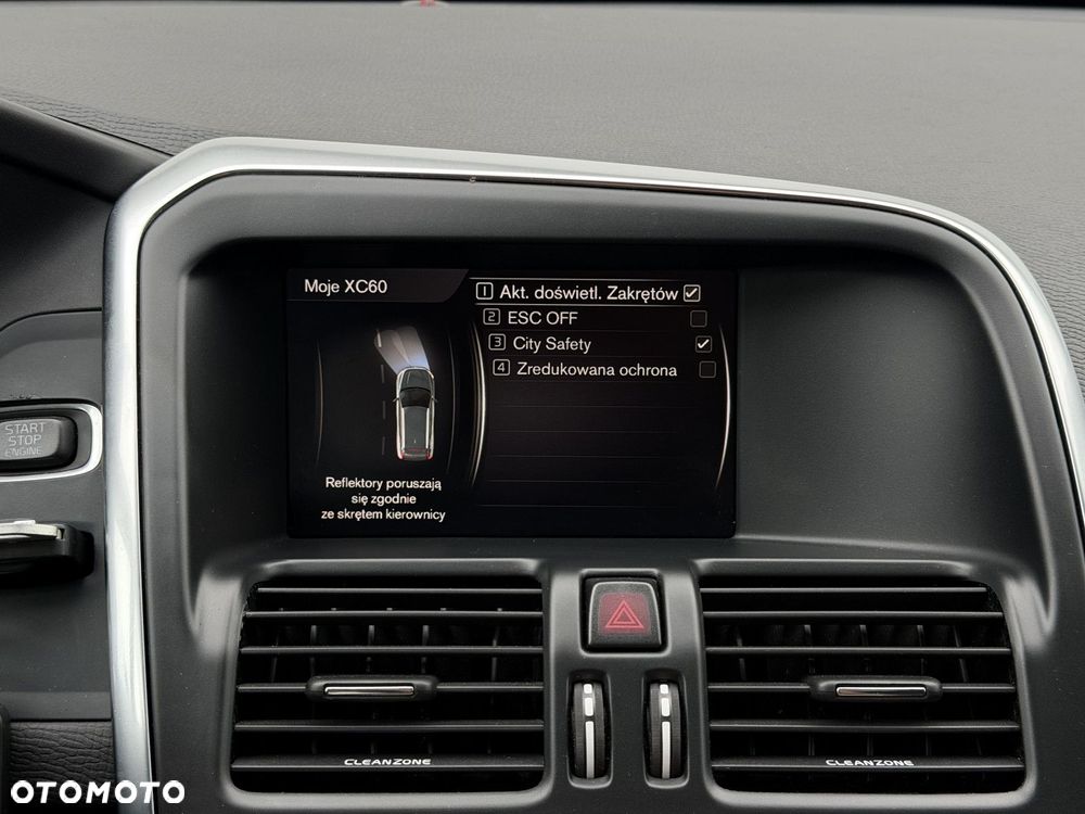 Volvo XC 60 - 31