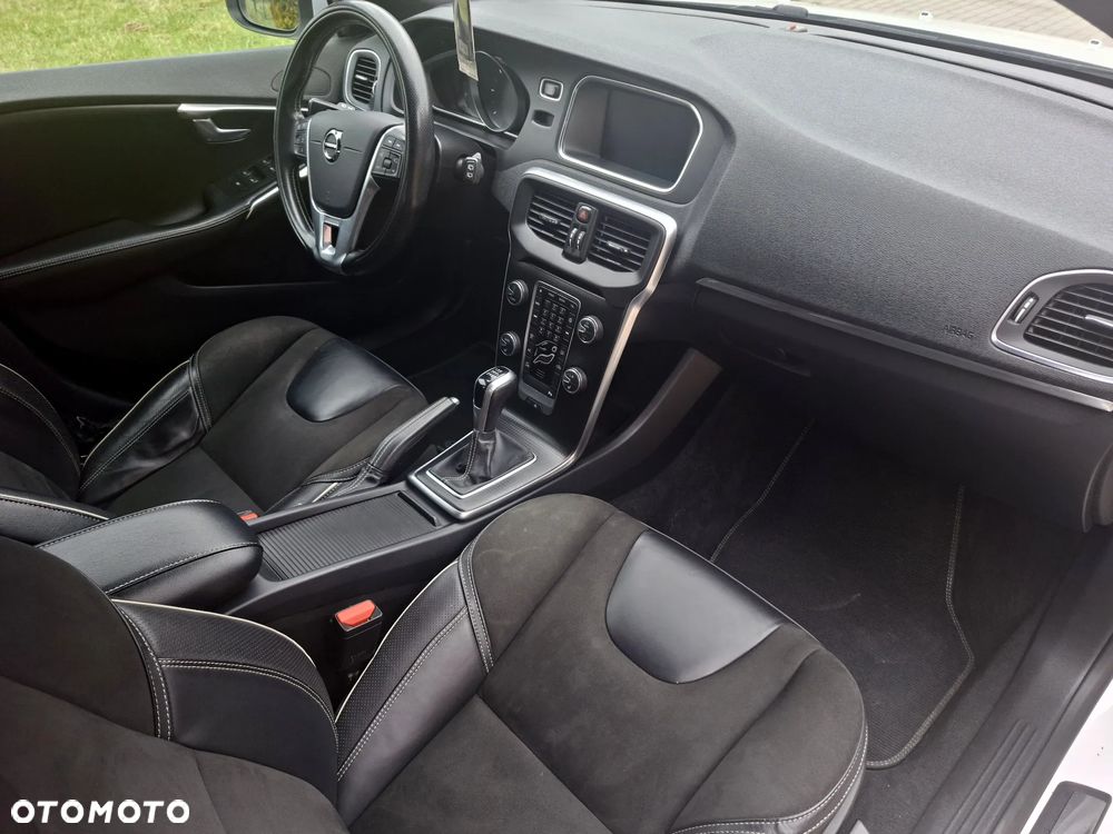 Volvo V40 D3 RDesign - 23