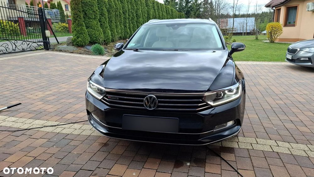 Volkswagen Passat - 10