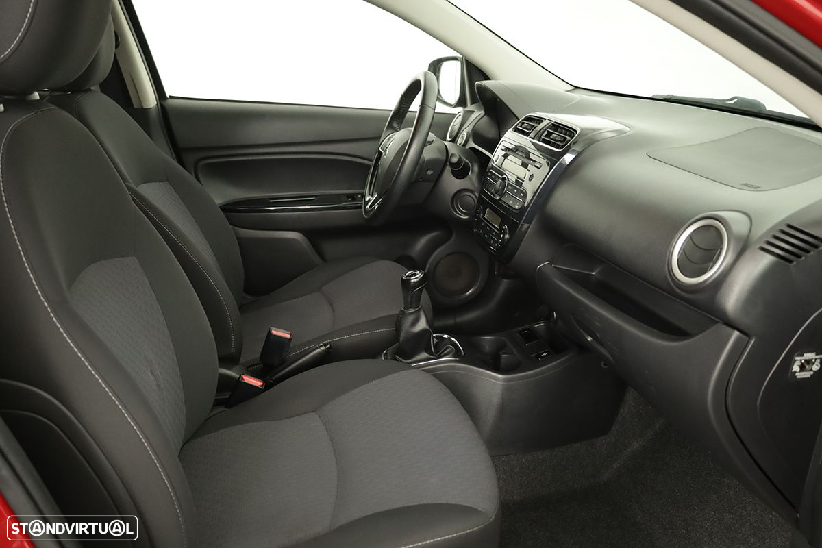 Mitsubishi Space Star 1.2 Intense - 17