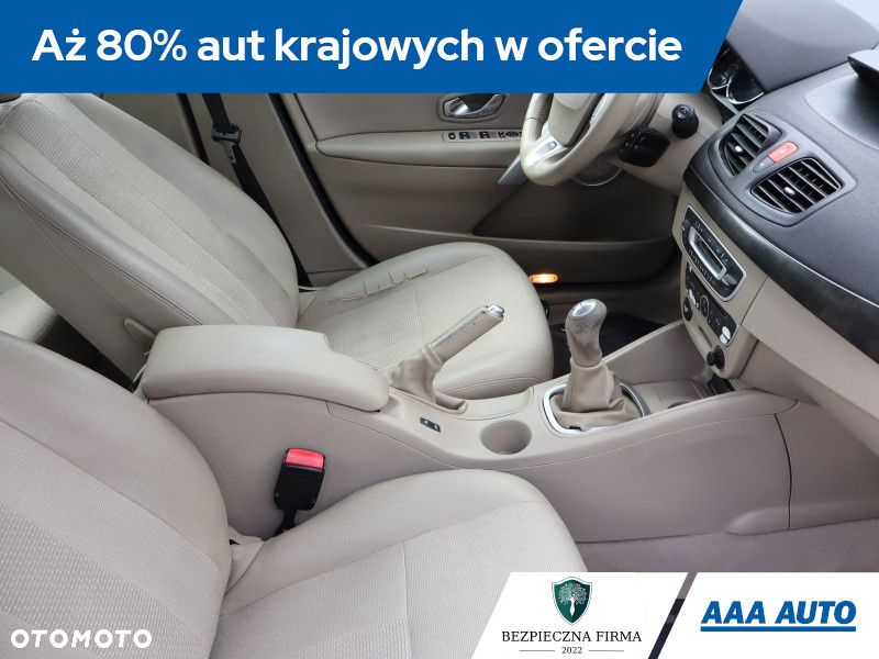 Renault Fluence - 10