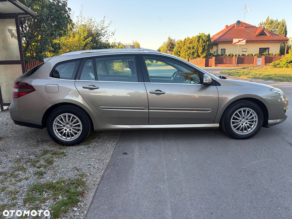 Renault Laguna dCi 110 FAP Expression - 7