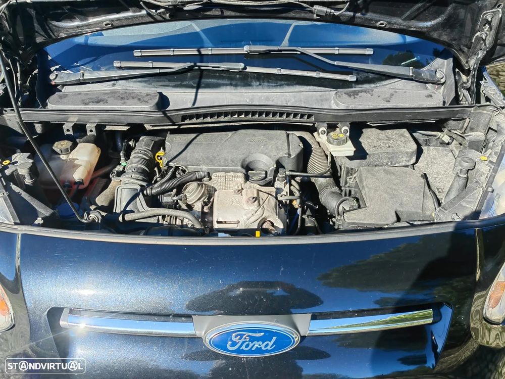 Ford Tourneo Connect 1.0 EcoBoost S&S Titanium - 14