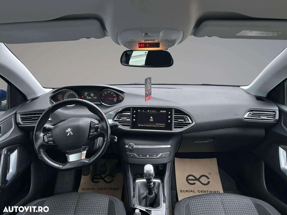 Peugeot 308 1.2 L PureTech Turbo S&S Active - 14