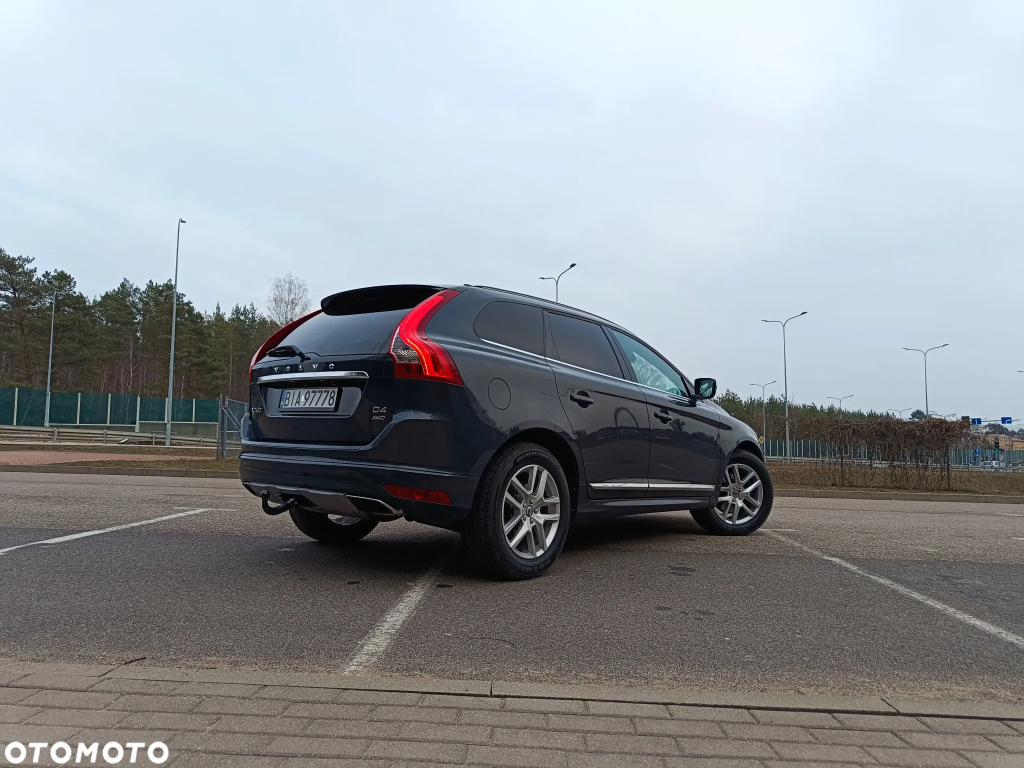 Volvo XC 60 D4 AWD Geartronic Summum - 9