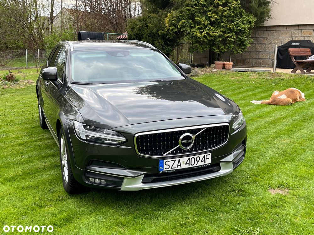 Volvo V90 Cross Country D4 AWD Geartronic - 4