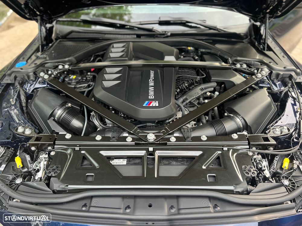 BMW M4 Competition xDrive - 36