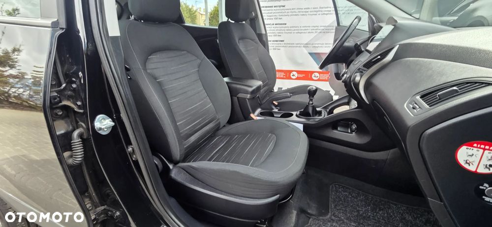 Hyundai ix35 2.0 2WD Trend - 37