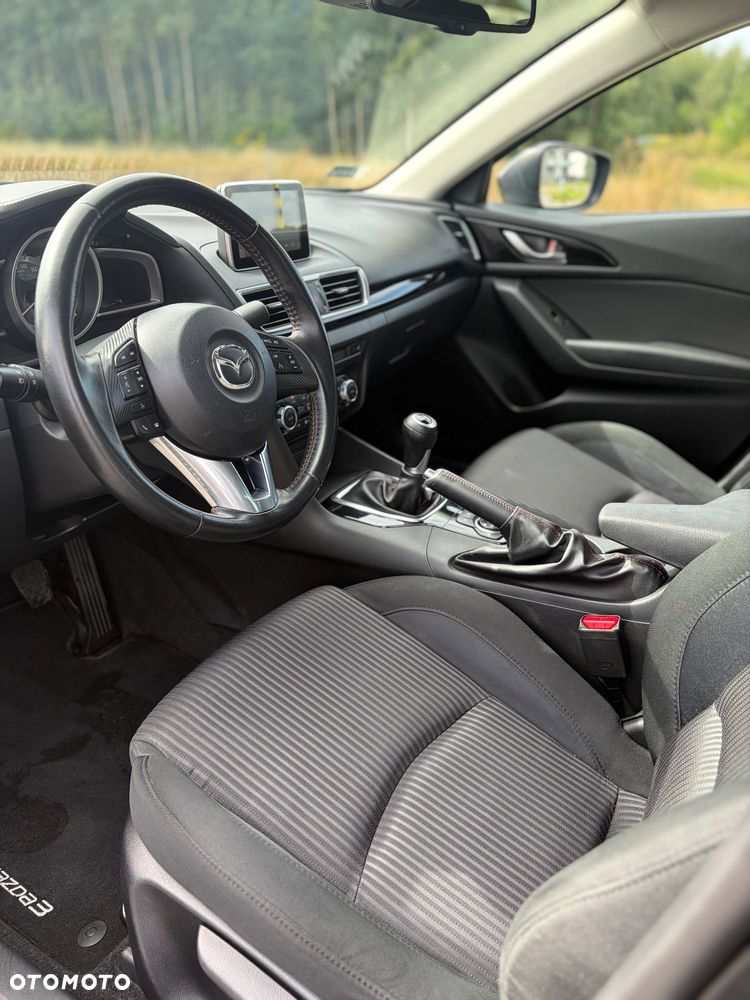 Mazda 3 - 8