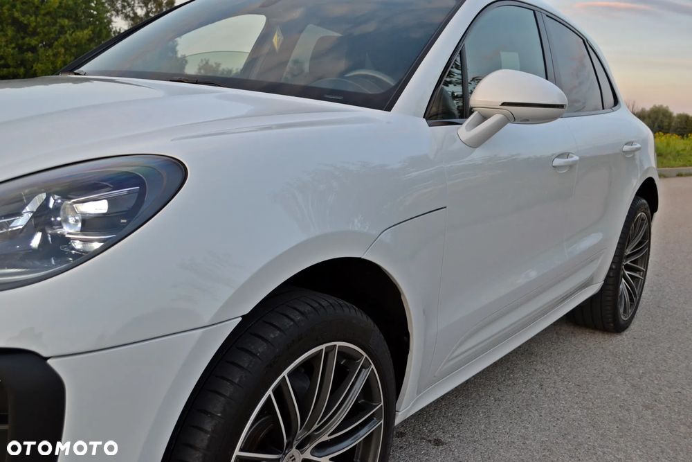 Porsche Macan - 15