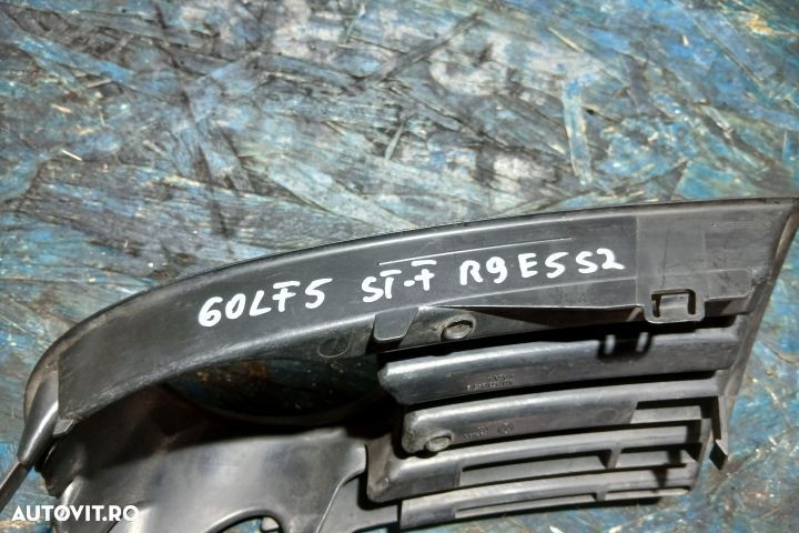 Grila proiector dreapta 1K0853665B 1K0853665B Volkswagen VW Golf 5 [2 - 3