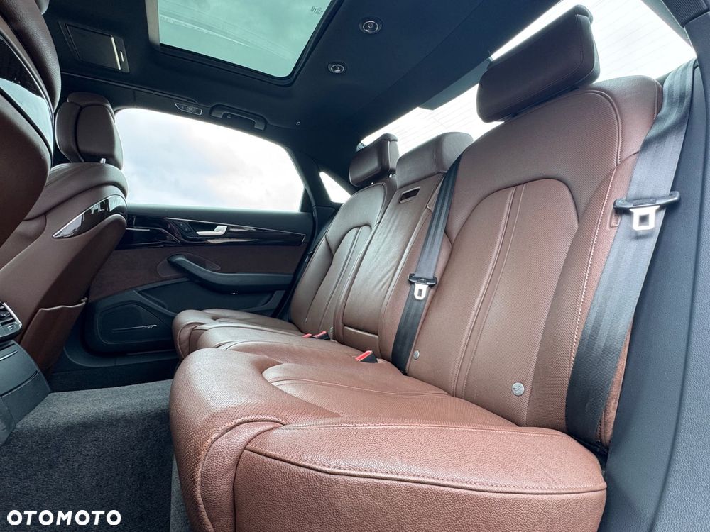 Audi A8 - 22