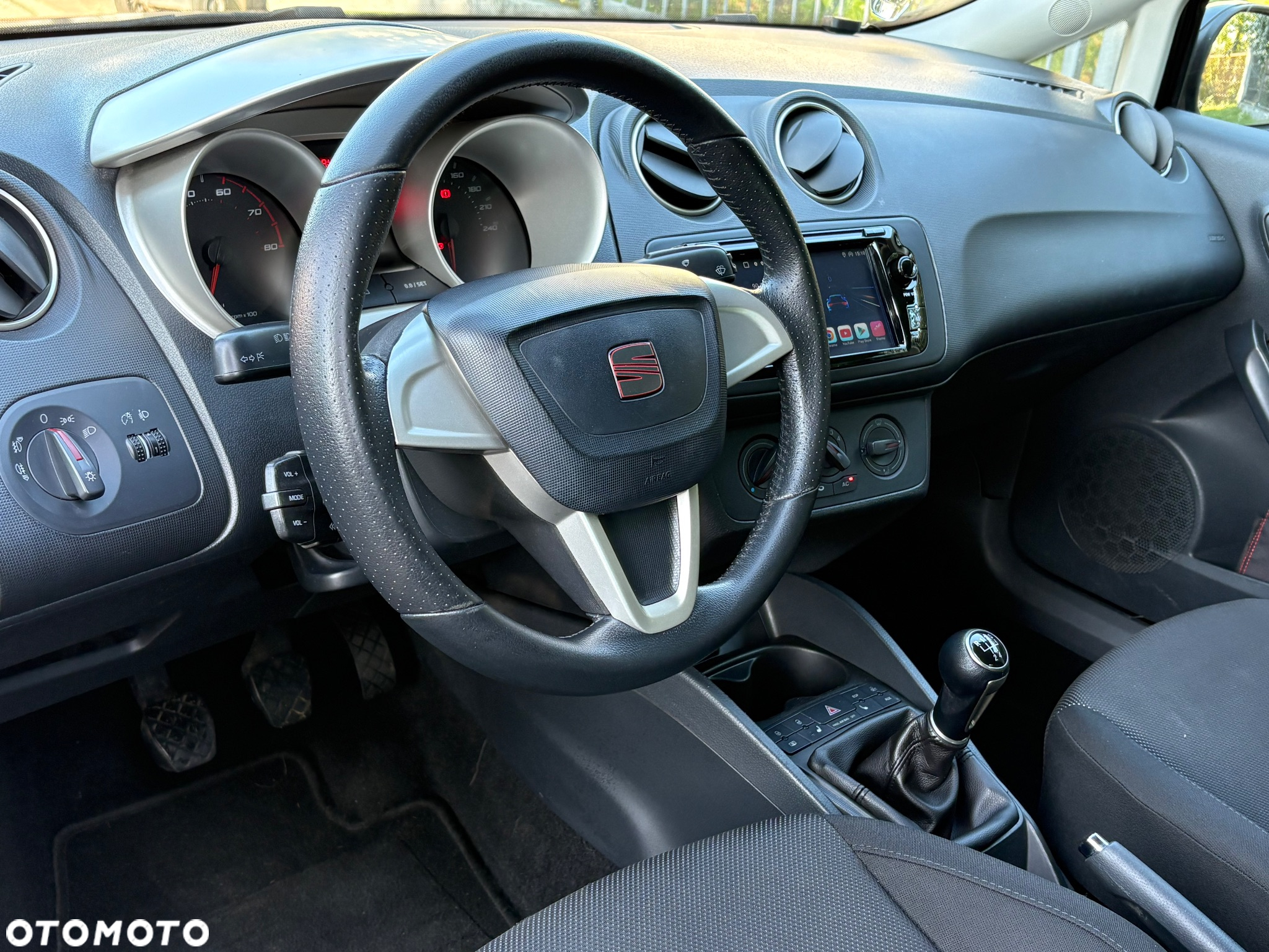 Seat Ibiza 1.6 16V Sport - 8