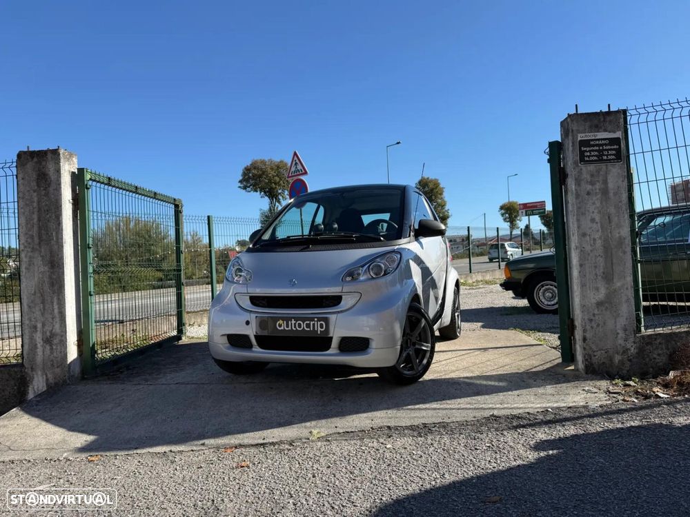 Smart ForTwo Coupé 1.0 mhd Pure 61 - 1
