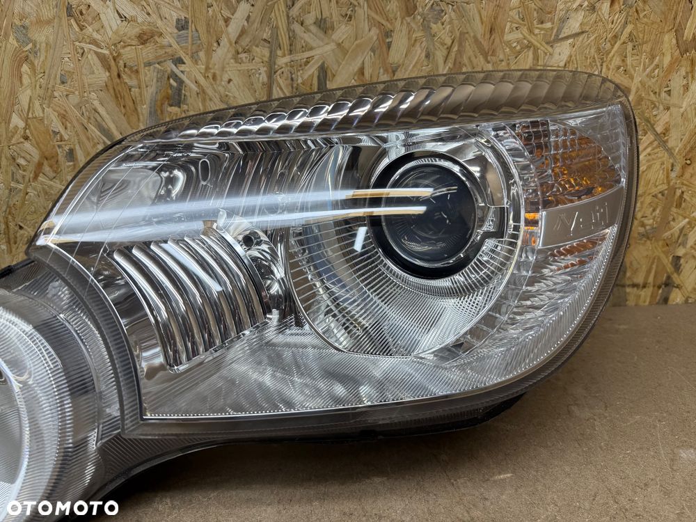 LAMPA LEWA PRAWA KOMPLET XENON SKODA YETI 5L1941015B 5L1941016B - 17