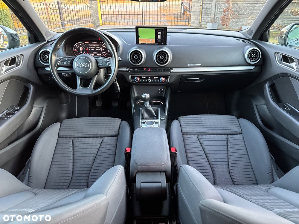 Audi A3 Sportback 2.0 TDI S line Sportpaket - 10