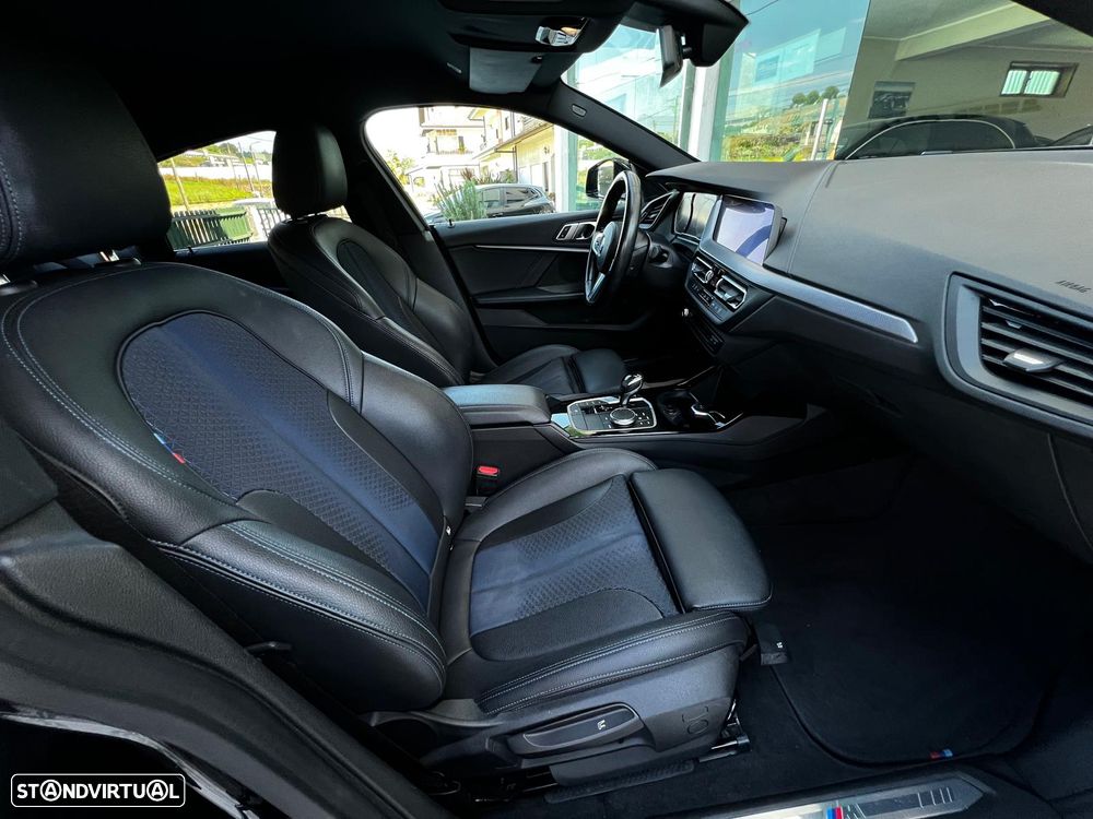 BMW 216 Gran Coupé d Pack Desportivo M - 18