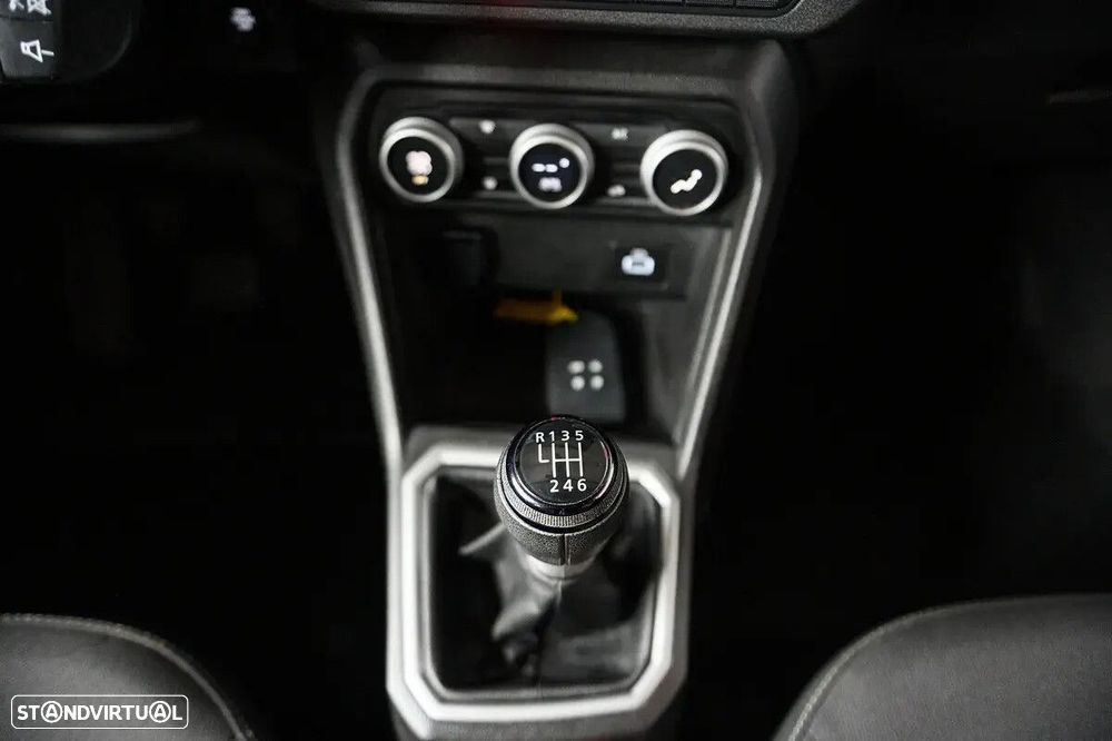 Dacia Jogger 1.0 TCe Extreme 7L - 27