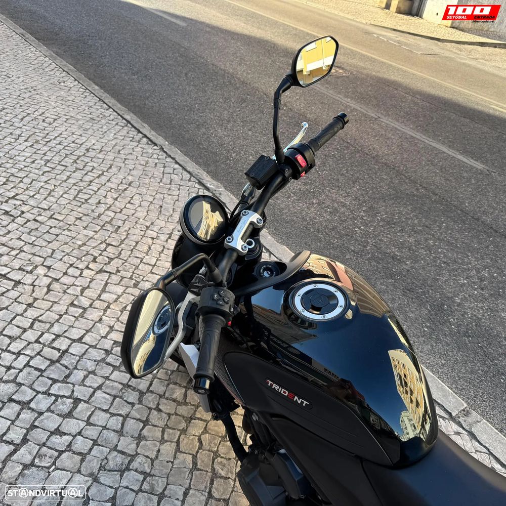 Triumph Trident 660 - 29