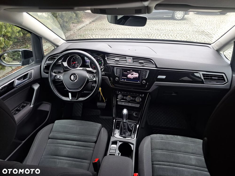 Volkswagen Touran 1.4 TSI (BlueMotion Technology) DSG Highline - 8