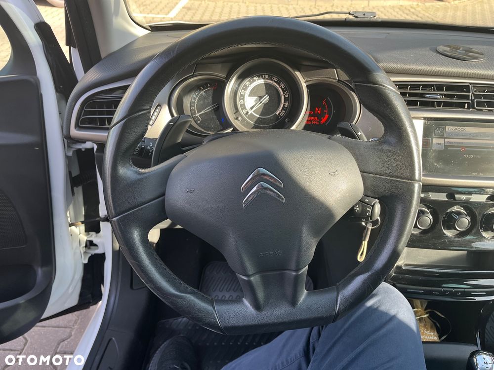 Citroën C3 1.2 PureTech Exclusive ETG - 8