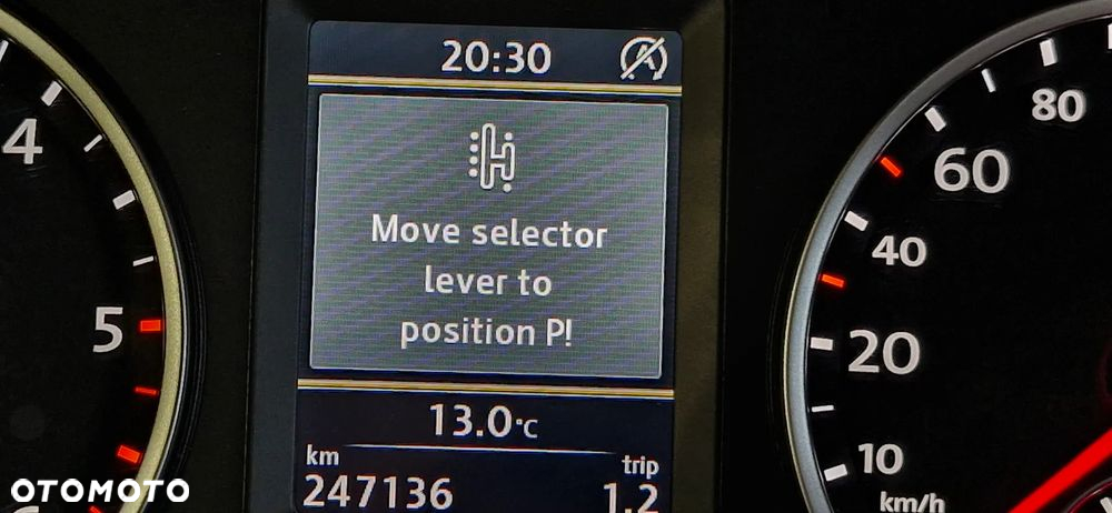 Volkswagen Tiguan 2.0 TDI 4Mot Perfectline R-Style - 32