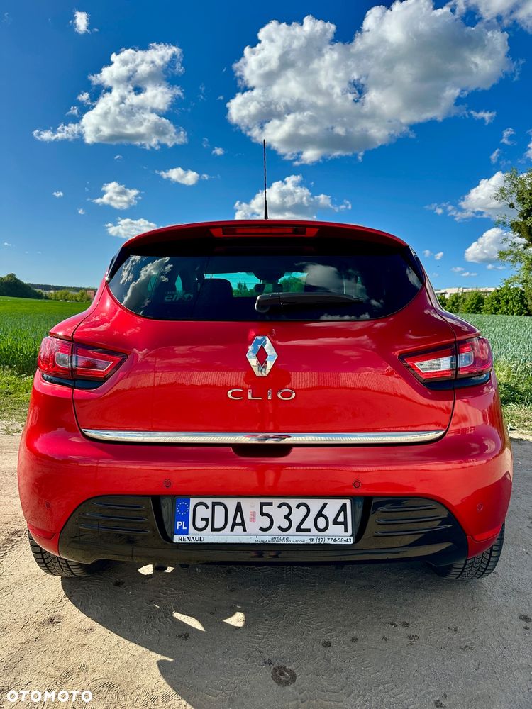 Renault Clio 1.2 16V Limited - 11