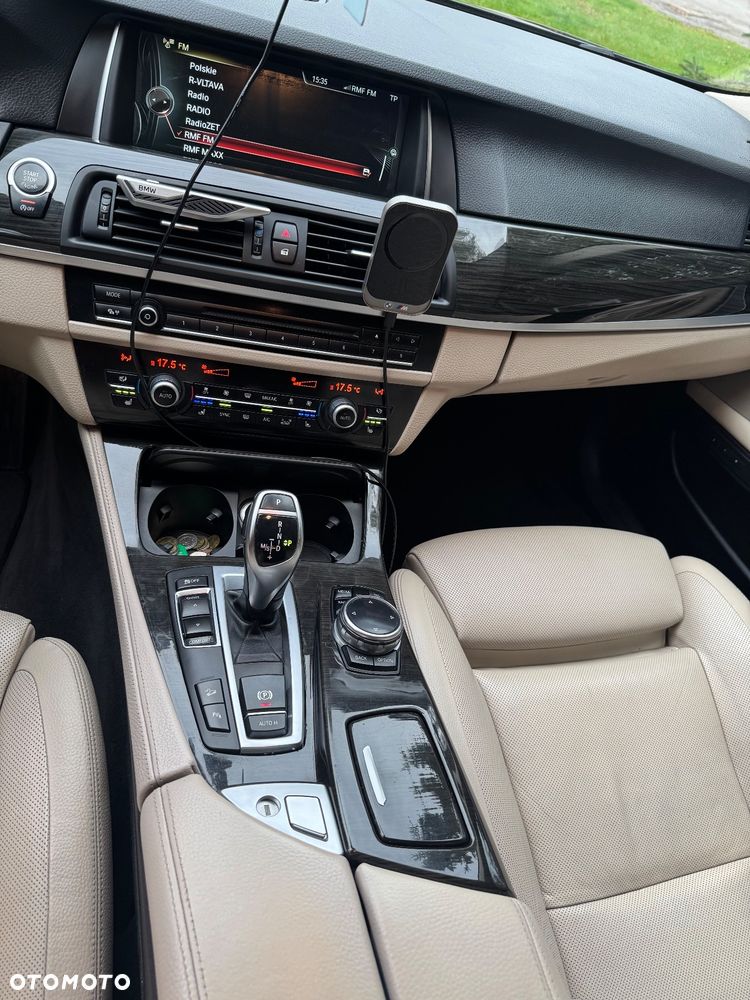 BMW Seria 5 525d xDrive Luxury Line - 5