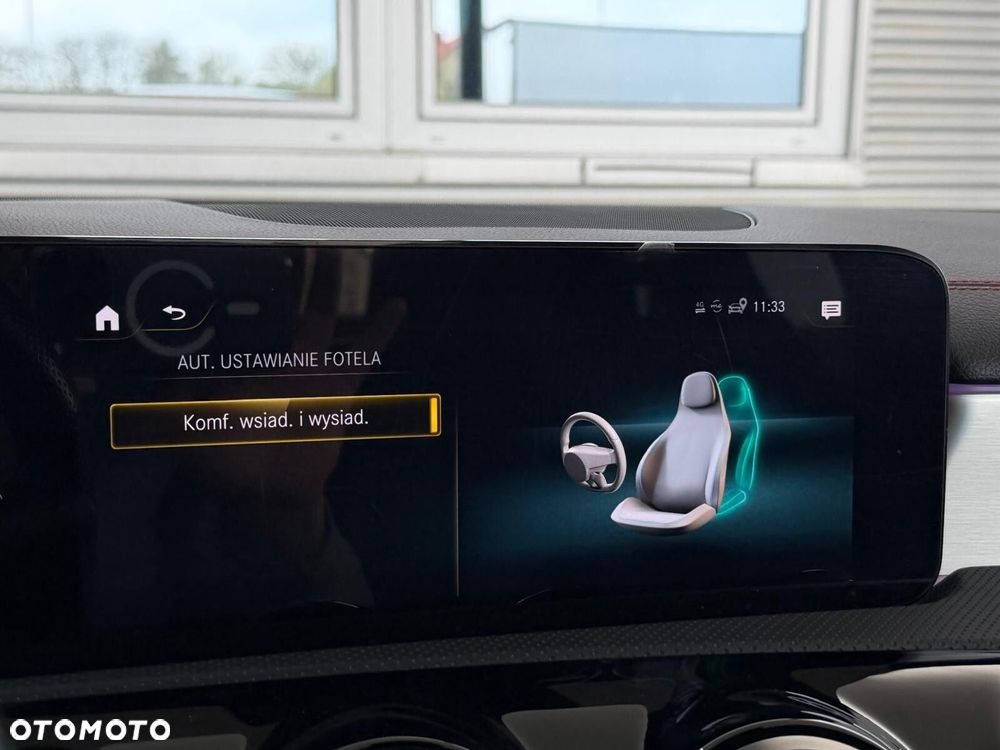 Mercedes-Benz CLA - 36