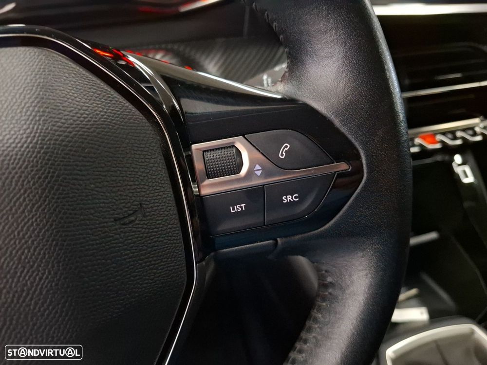Peugeot 208 1.2 PureTech Active - 16