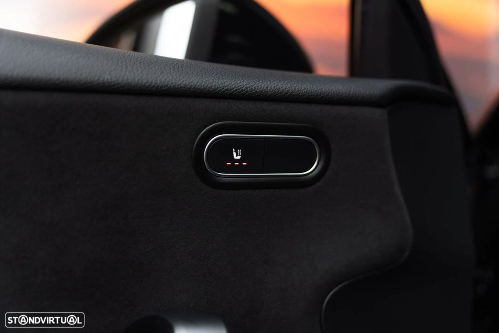 Mercedes-Benz A 250 e 8G-DCT AMG Line - 30