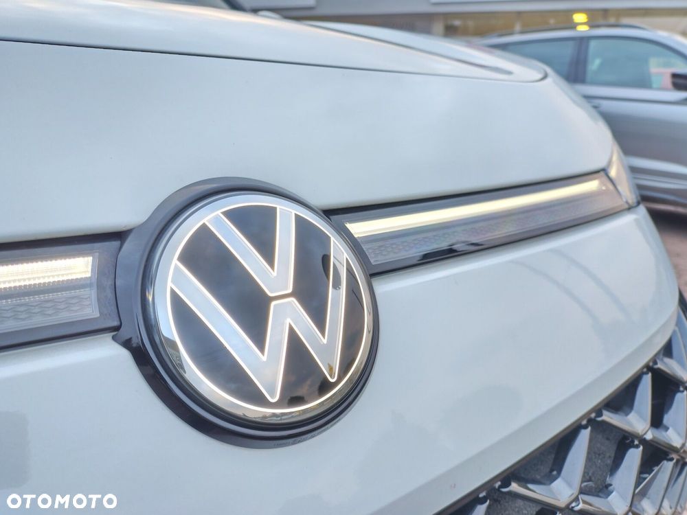 Volkswagen T-Roc 1.5 eTSI R-Line DSG - 11
