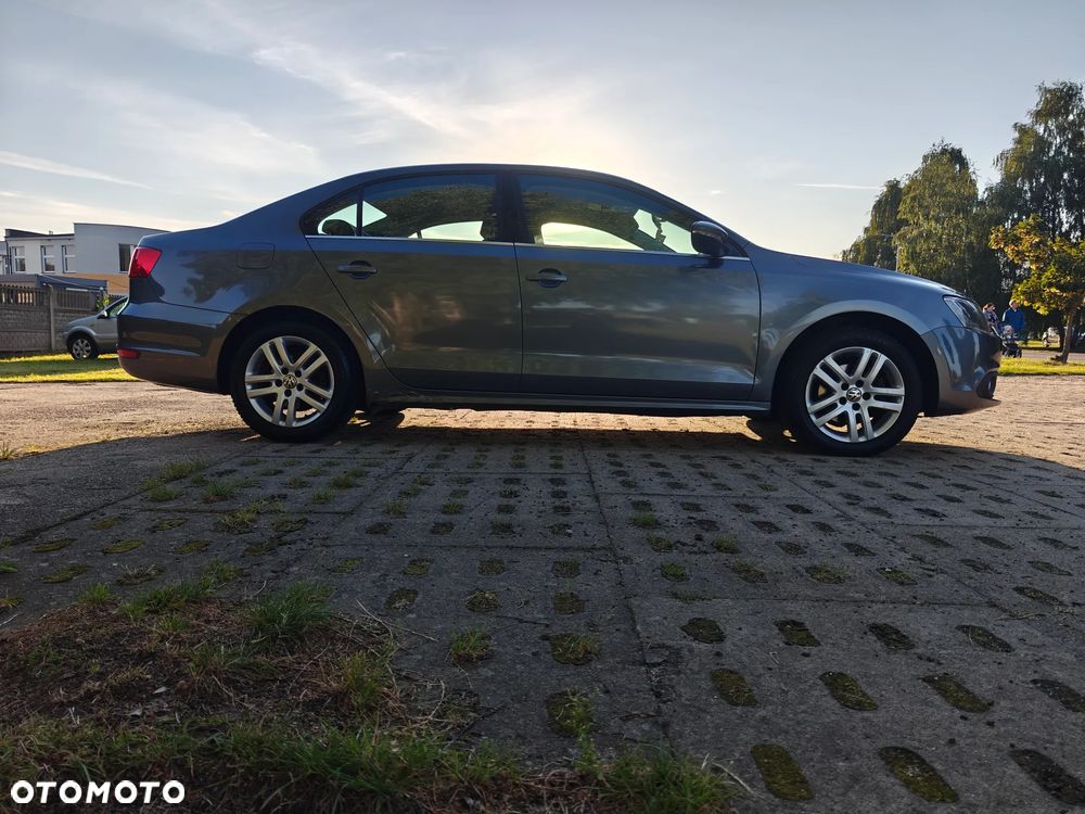 Volkswagen Jetta 1.4 TSI Highline - 6